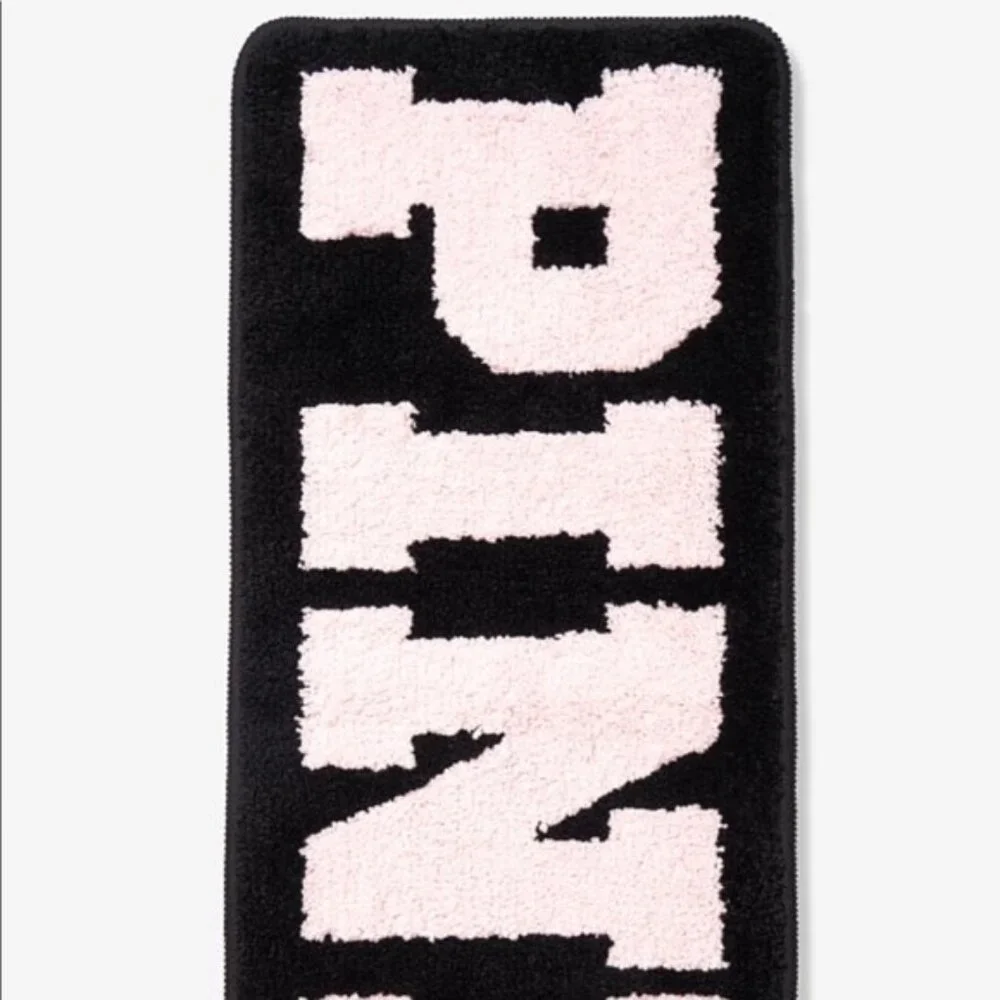 BNWT VS PINK Bathmat